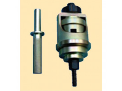 9T0310 Съемник втулок передних колес BENZ (W202, W170)